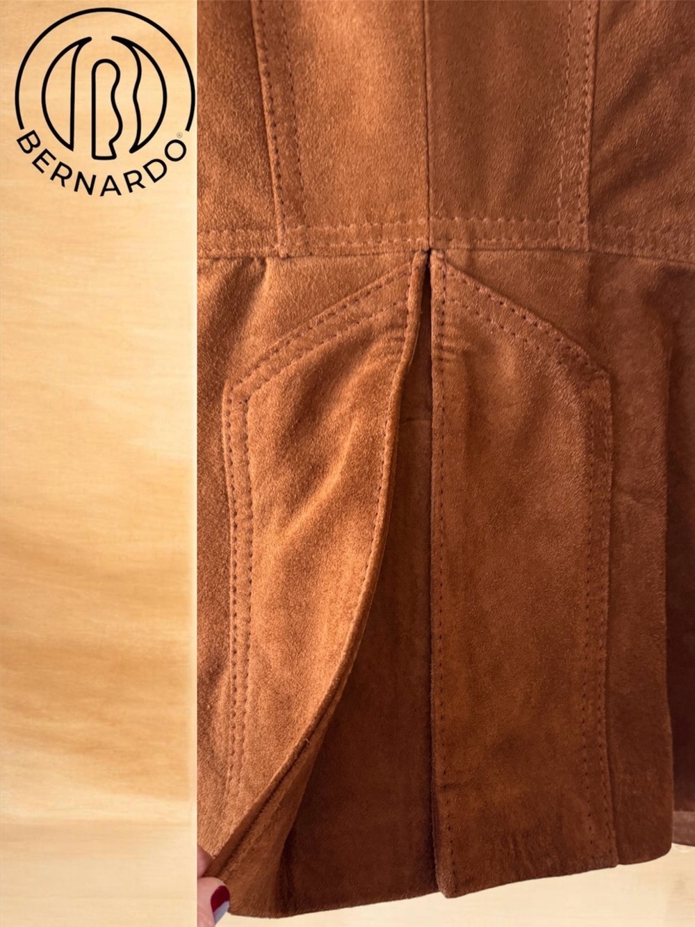 🛍️SALE🛍️ Bernardo Women’s Cognac Brown Suede Genuine Leather Blazer Jacket - Picture 4 of 8